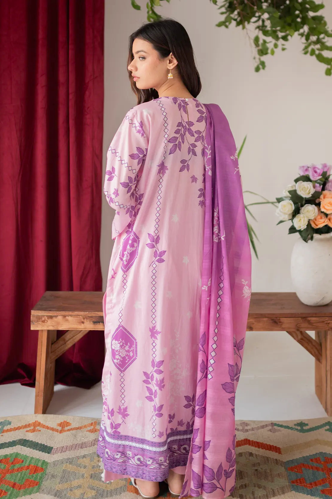 3 Piece - Embroidered Lawn - 8676