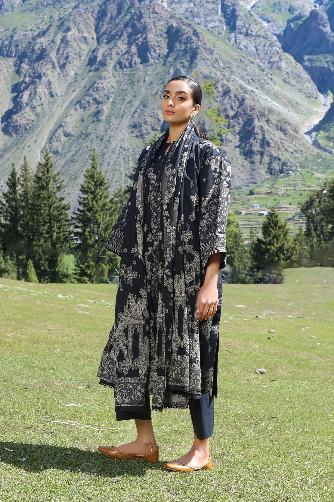 Rashid Textile | Broshia Banarsi | 9983