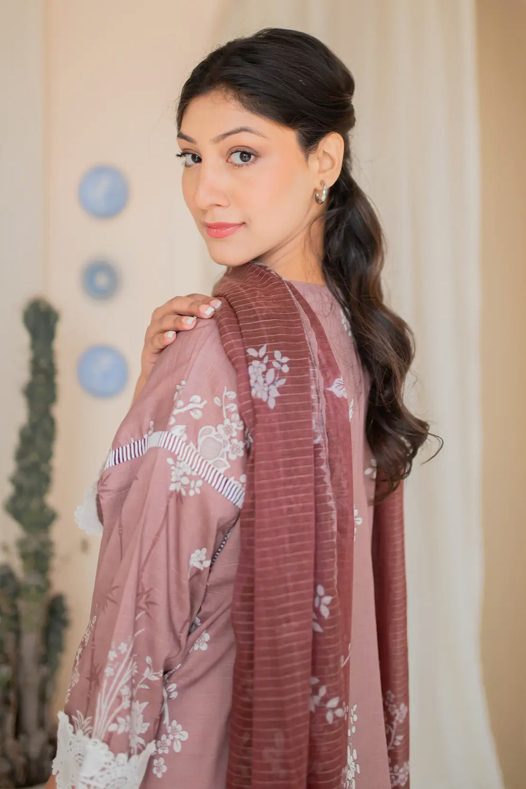 3 Piece Digitally printed Lawn - 8183