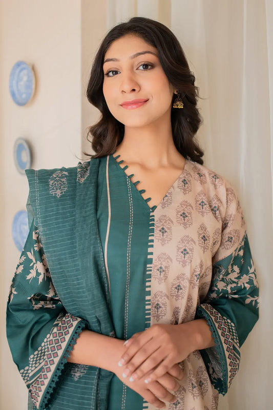 3 Piece Digitally printed Lawn - 8184