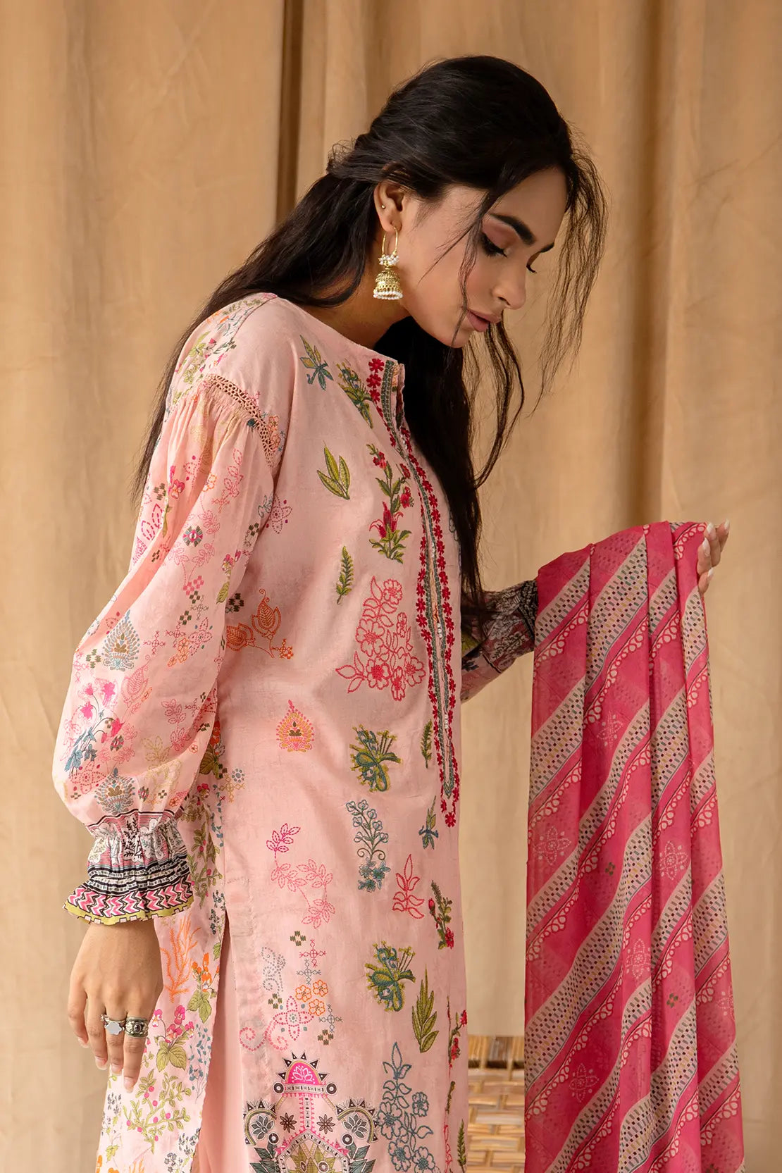 3 Piece - Embroidered Lawn - 8038