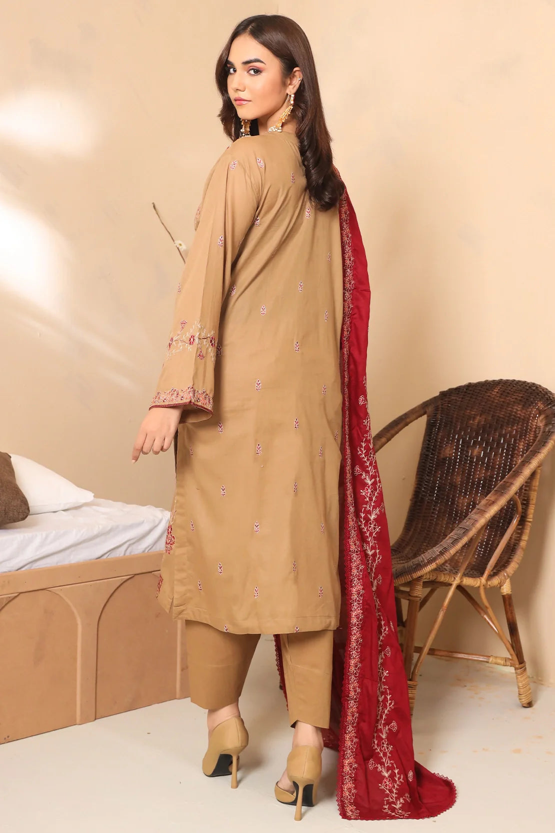 Rashid Textile | Crypto Embroidered Lawn | 7778