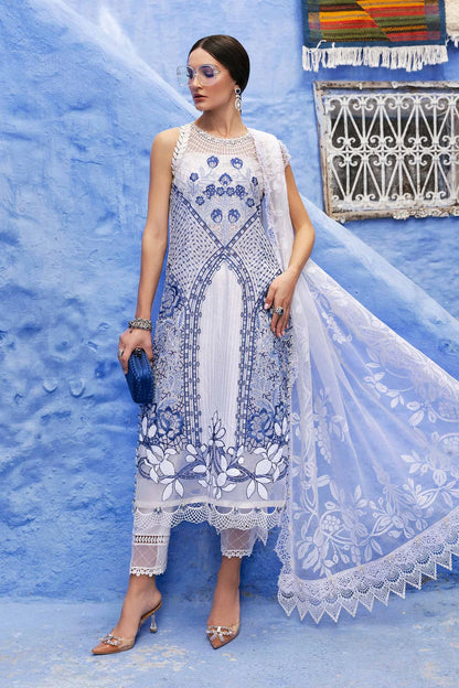 Maria B. | LAWN 25 | D-2510-A