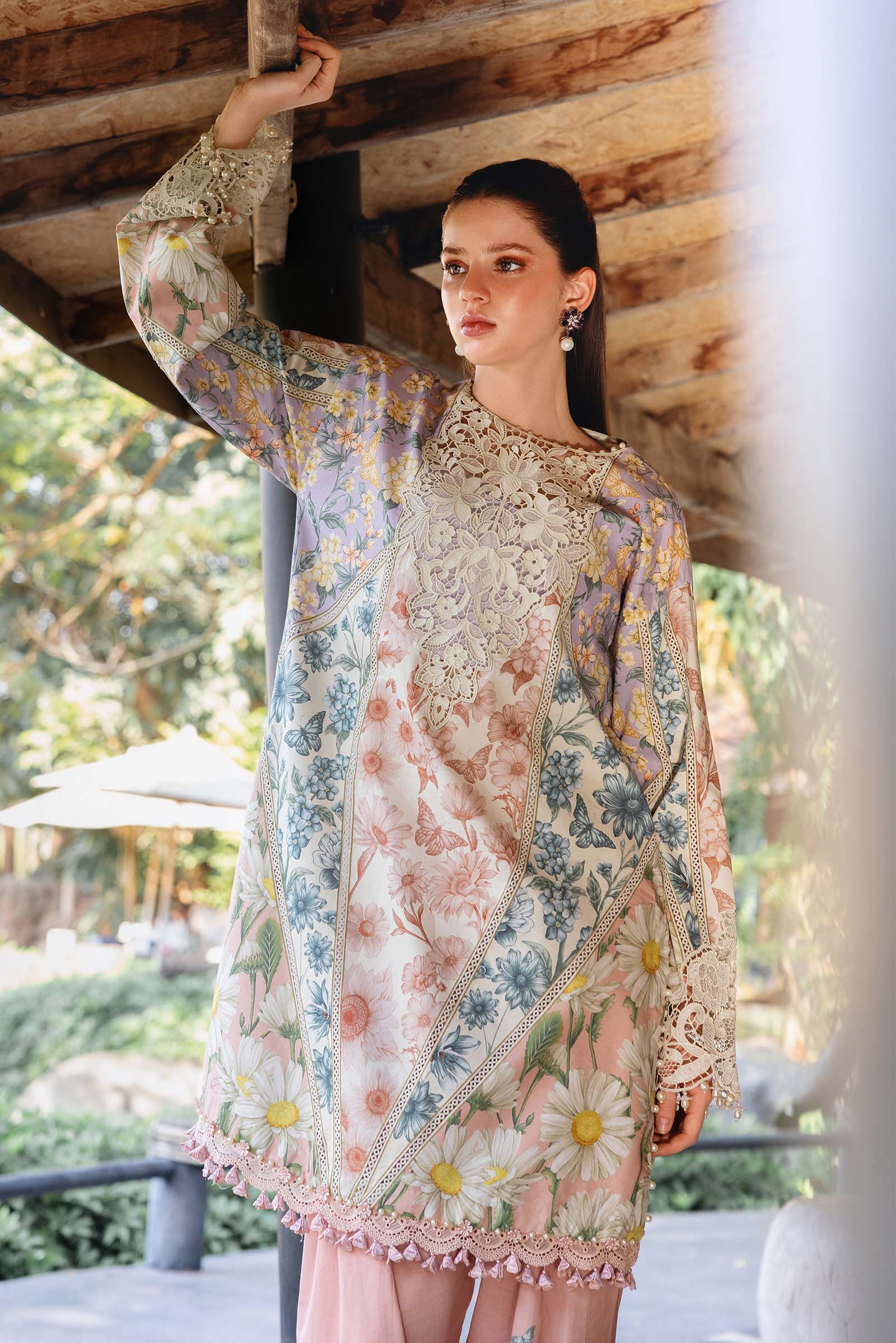Maria.B | M.prints 3 Piece Embroidered Lawn | MPA-999-02