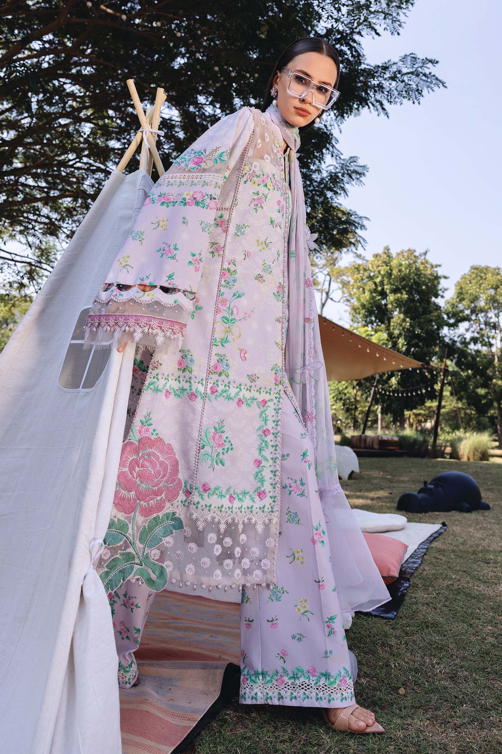 Maria.B | M.prints 3 Piece Embroidered Lawn | MPA-999-09