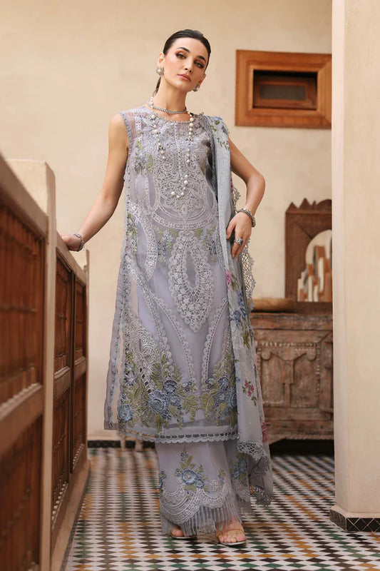 Maria B. | LAWN 25 | D-2509-B