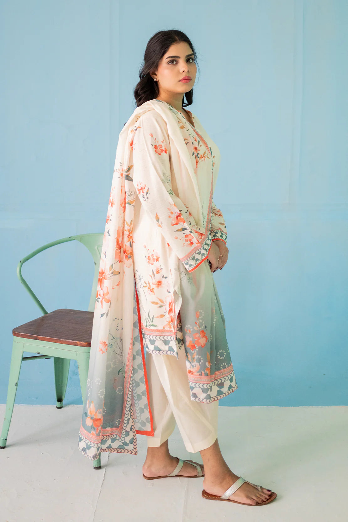 3 Piece Digitally Printed Lawn - 9010