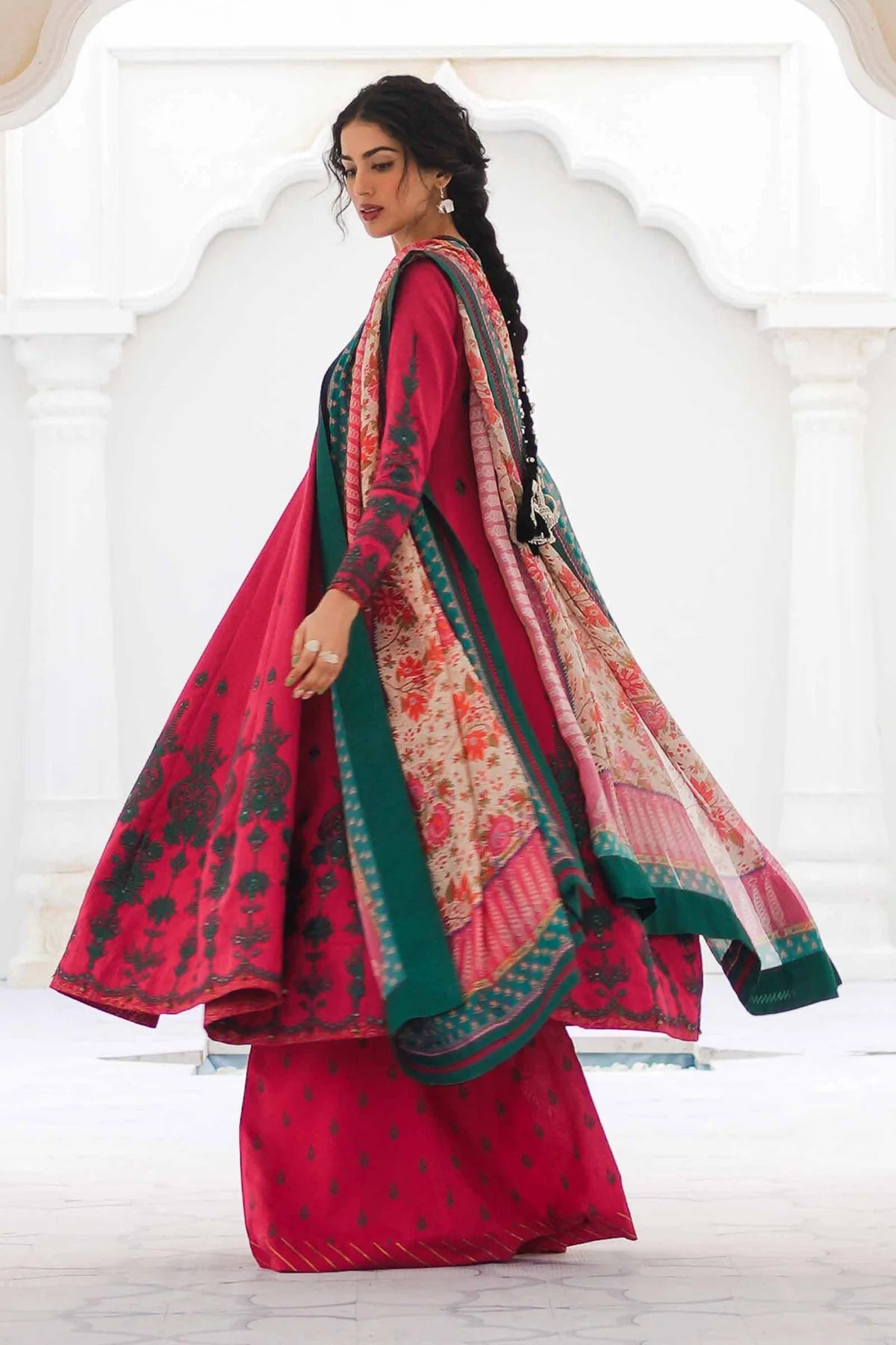 Zara Shahjahan | Lawn 2023 |  10B - modrenshoppingmall