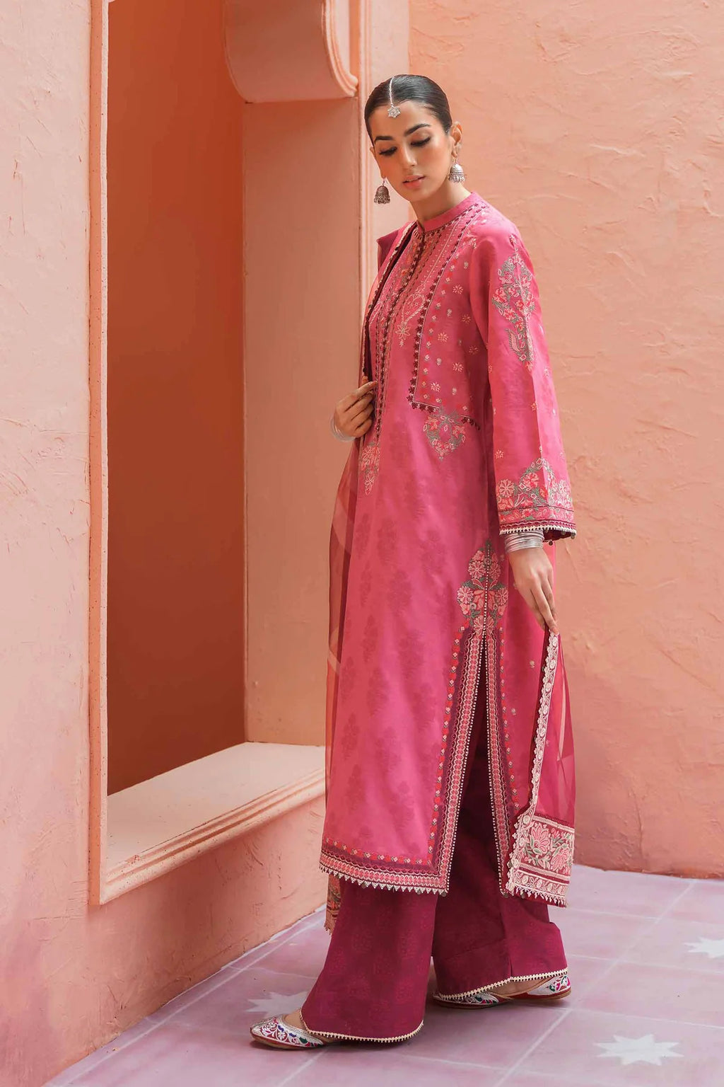 Zara Shahjahan | Lawn 2023 |  14A