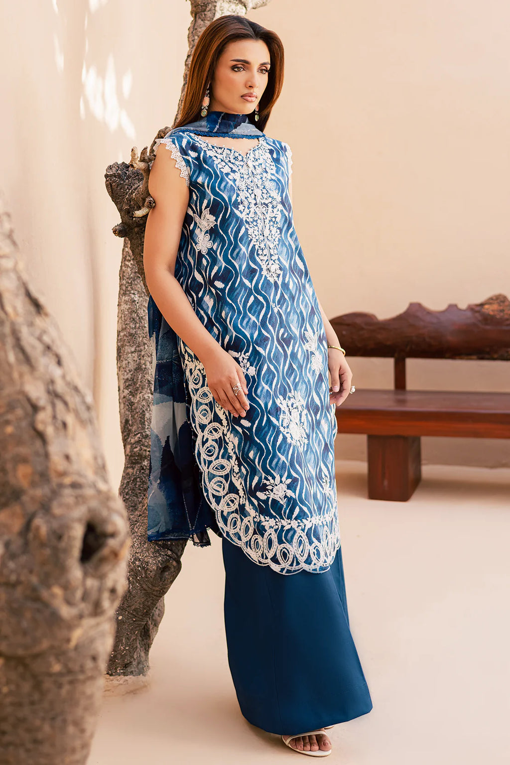 Rashid | Savoy Embroidered Lawn | 3734