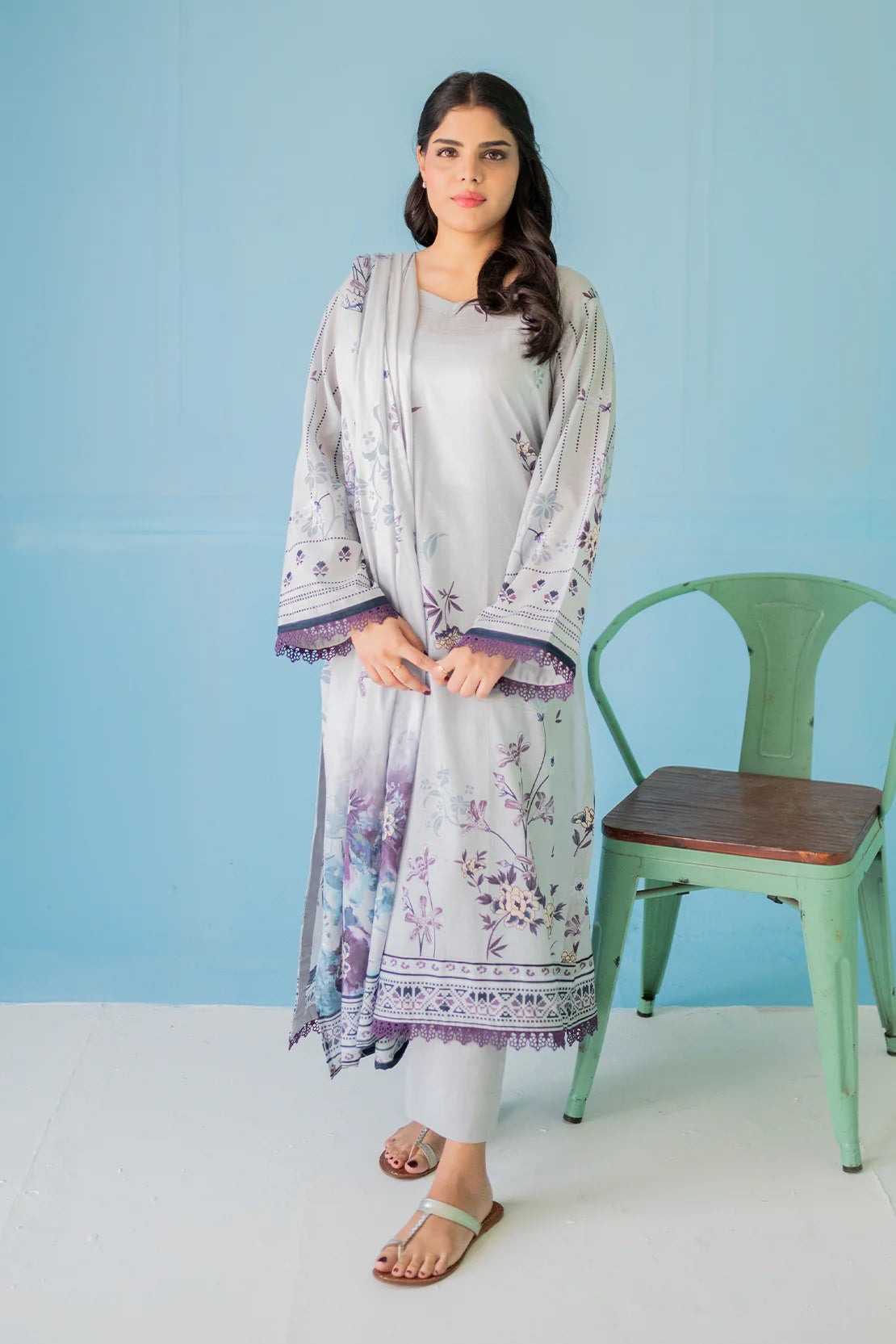 3 Piece Digitally Printed Lawn - 9007