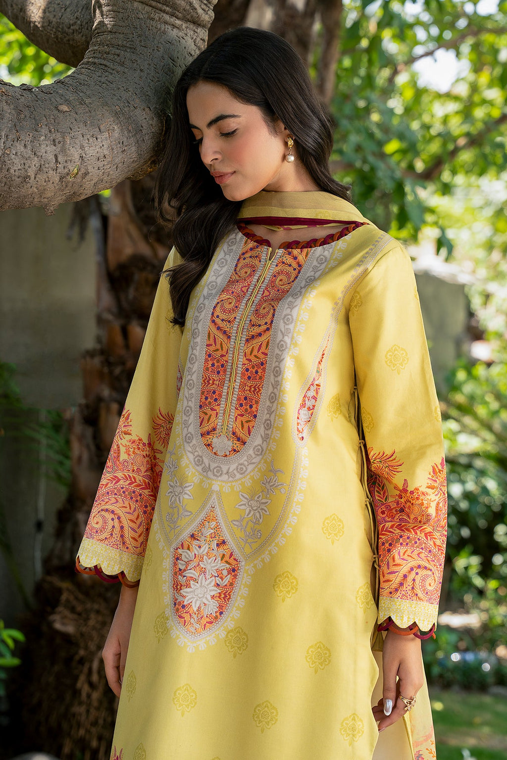 Charizma | C-Print Lawn Vol 4 | CP6-33