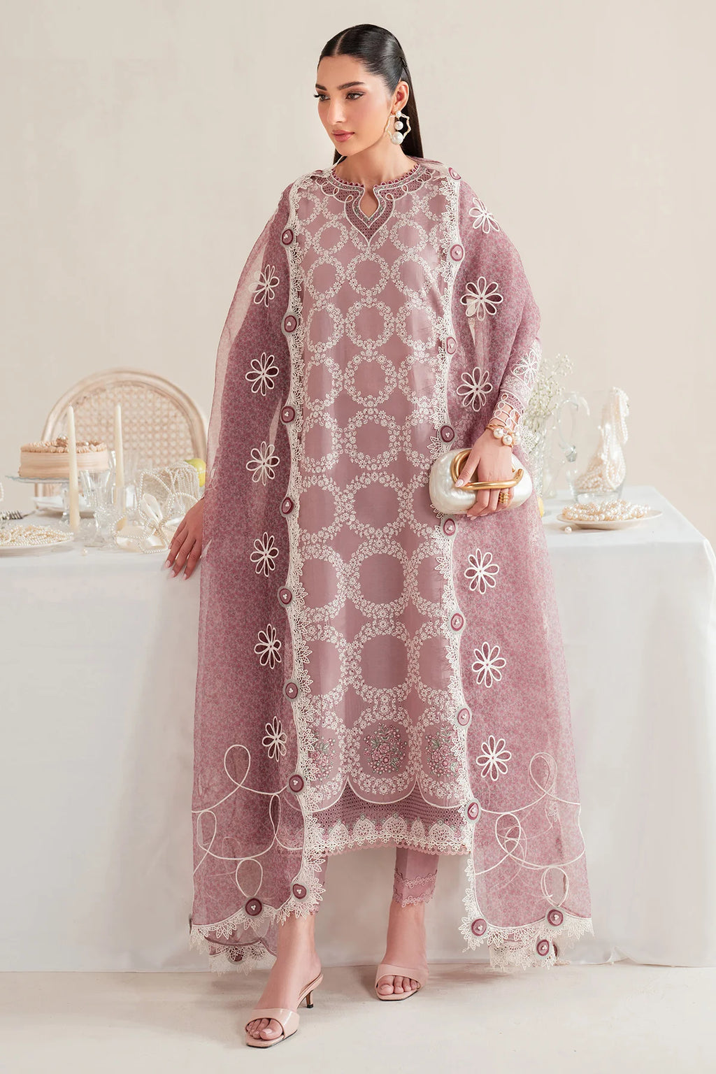 JAZMIN | IRIS LUXURY | D10