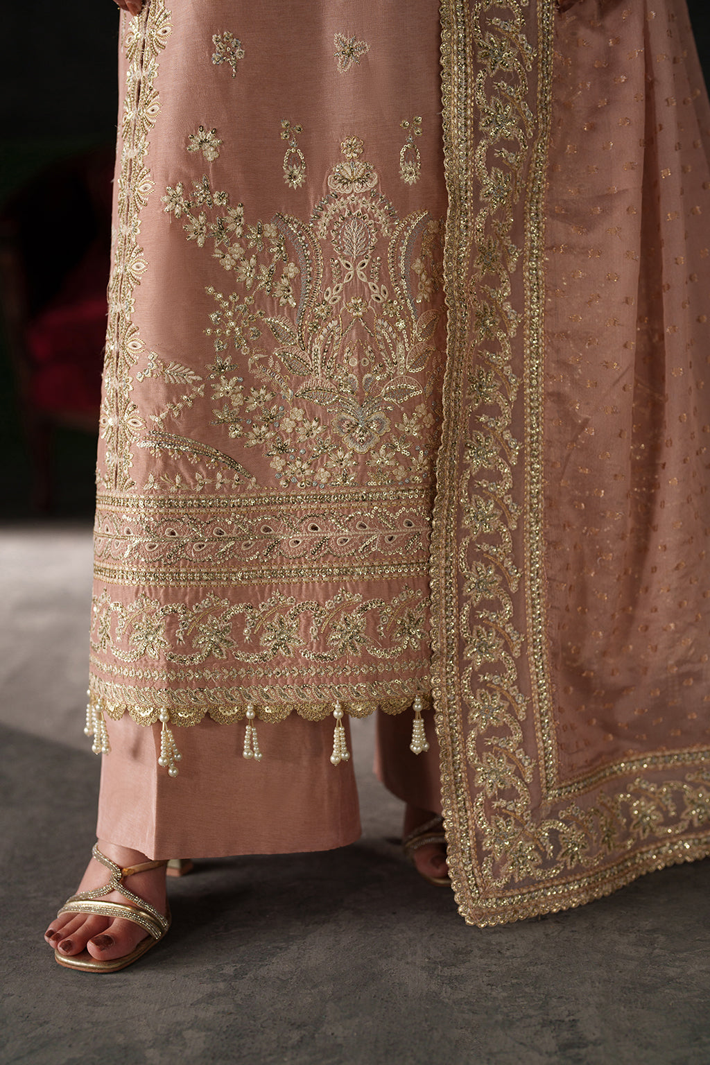 Emaan Adeel | Verve Silk Edit | VESPER