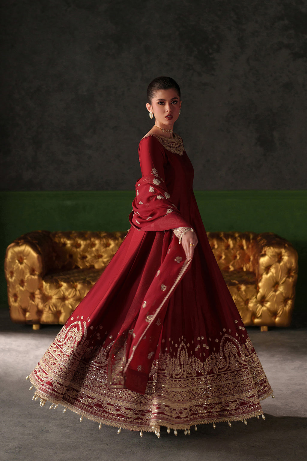 Emaan Adeel | Verve Silk Edit | ONYX MUSE