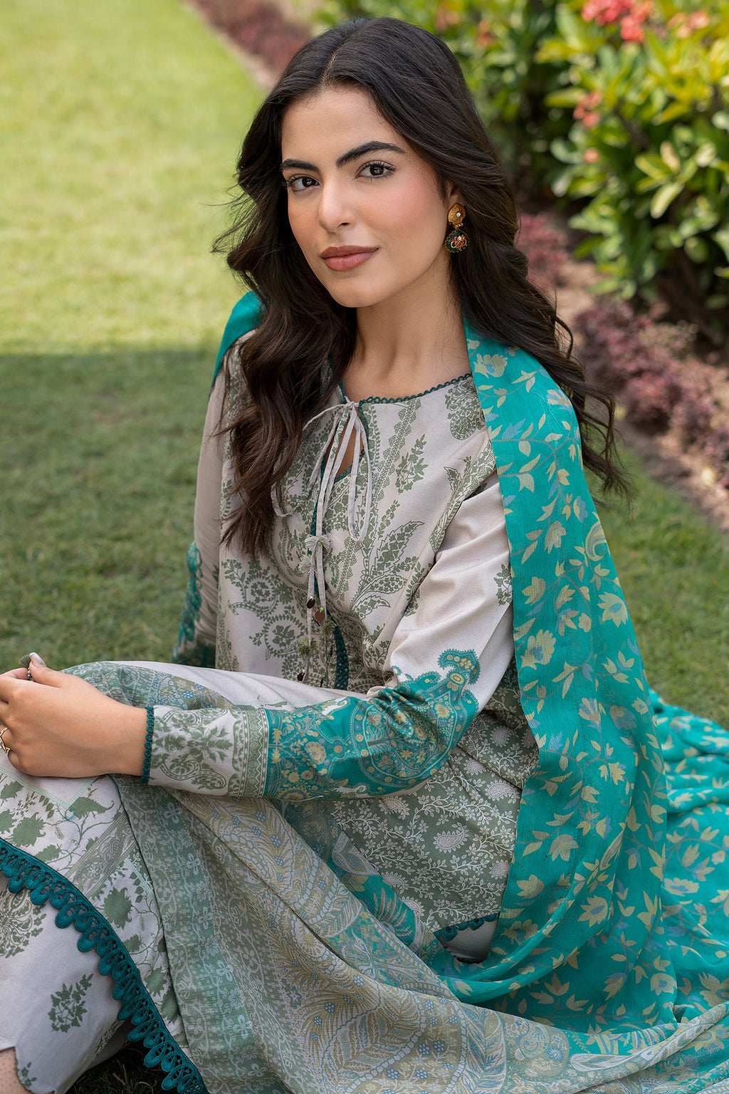 Charizma | C-Print Lawn Vol 4 | CP6-36