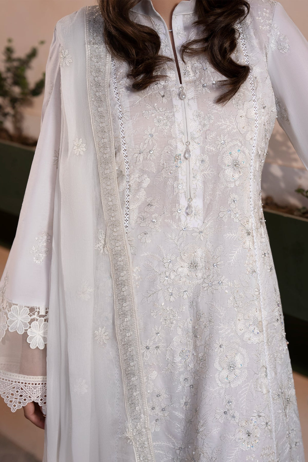 Noor E Fajar | Apana Luxury Lawn | NF-1566