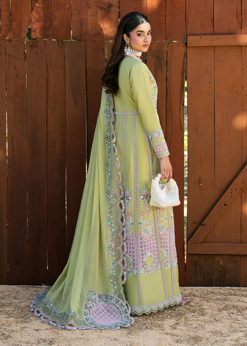 Zarizaa | Aura by Flora | Moss