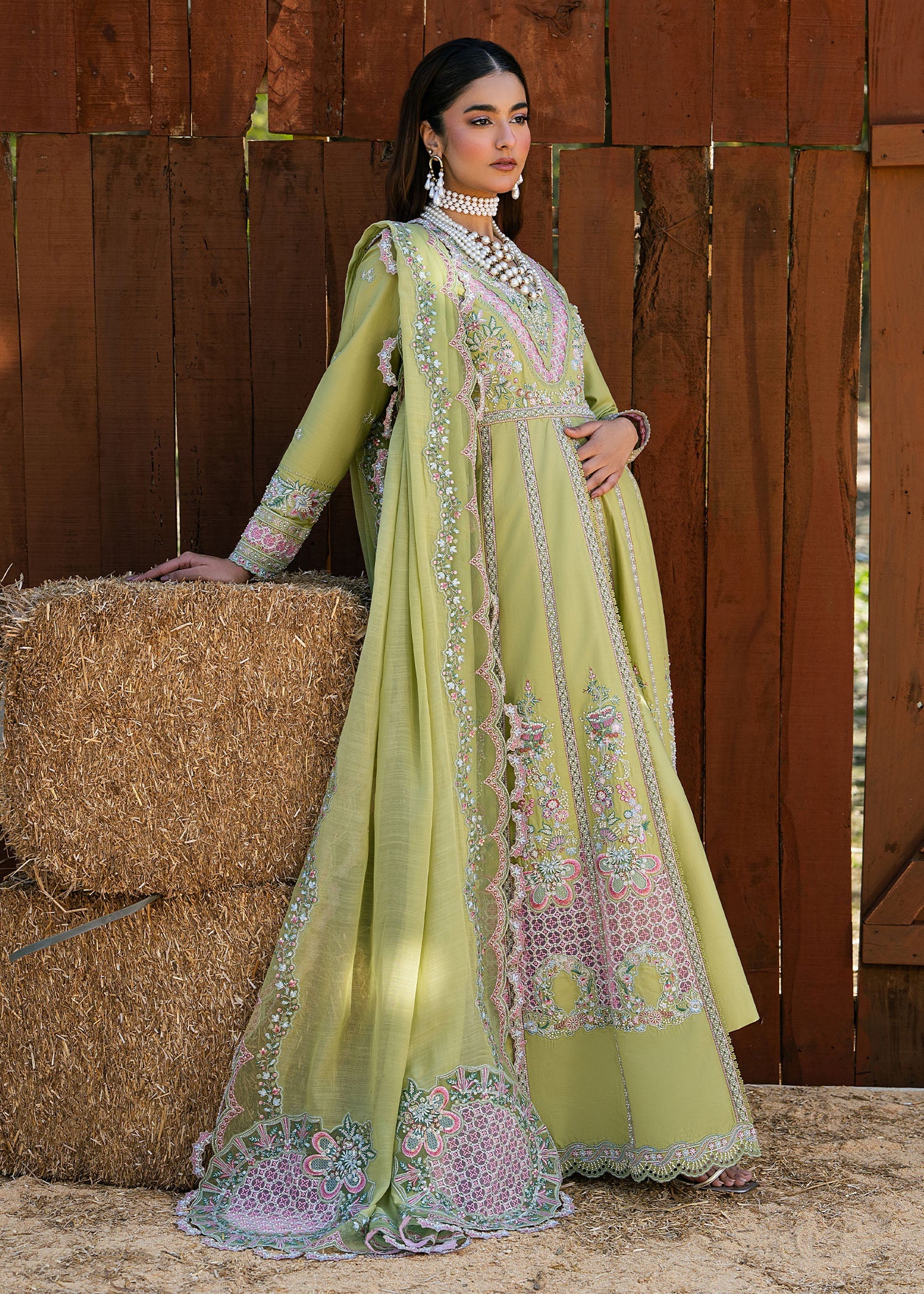 Zarizaa | Aura by Flora | Moss