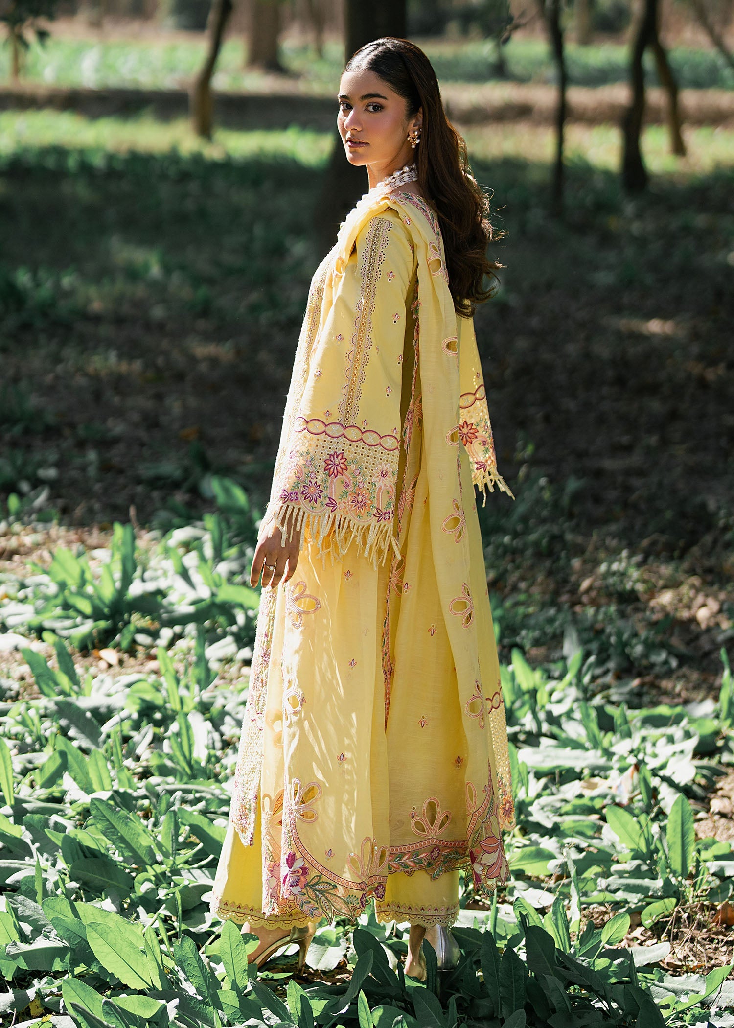 Zarizaa | Aura by Flora | Honey
