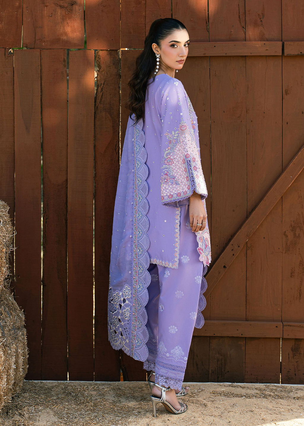 Zarizaa | Aura by Flora | Whims