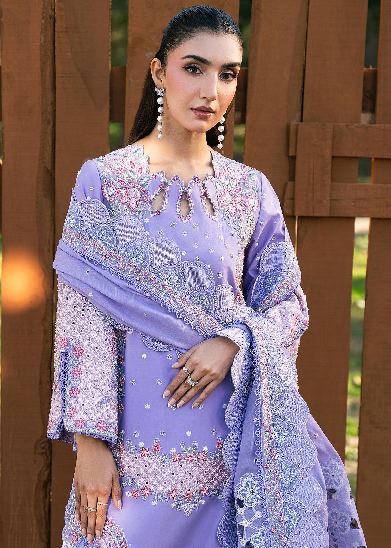 Zarizaa | Aura by Flora | Whims