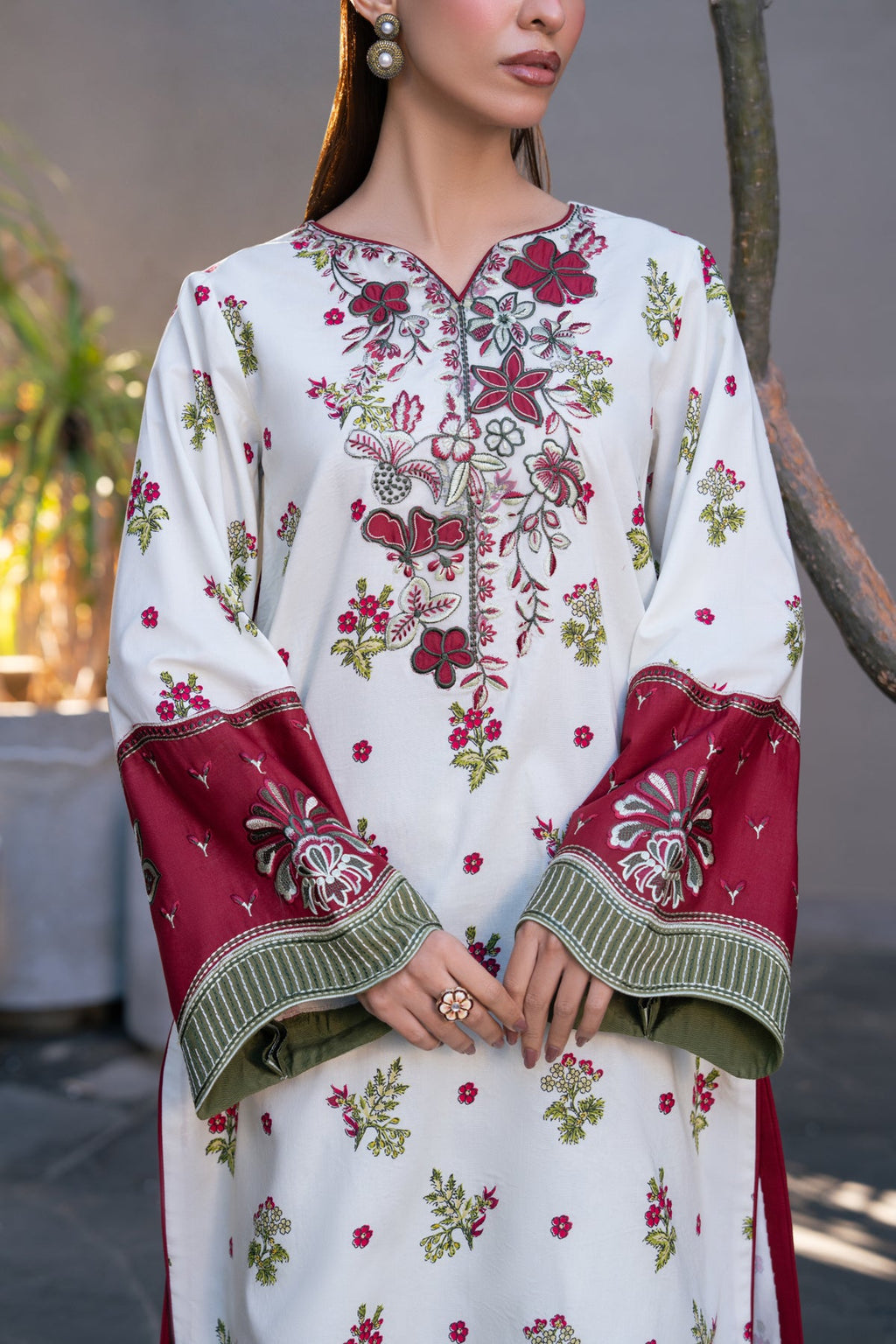 Xenia | Lawn | AMAL