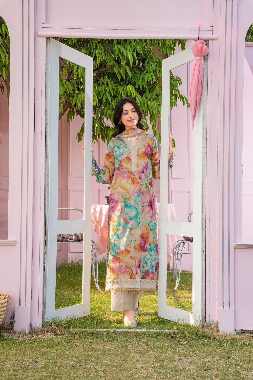 Rajah's | Rani Summer 26 VOL 05| D-6508