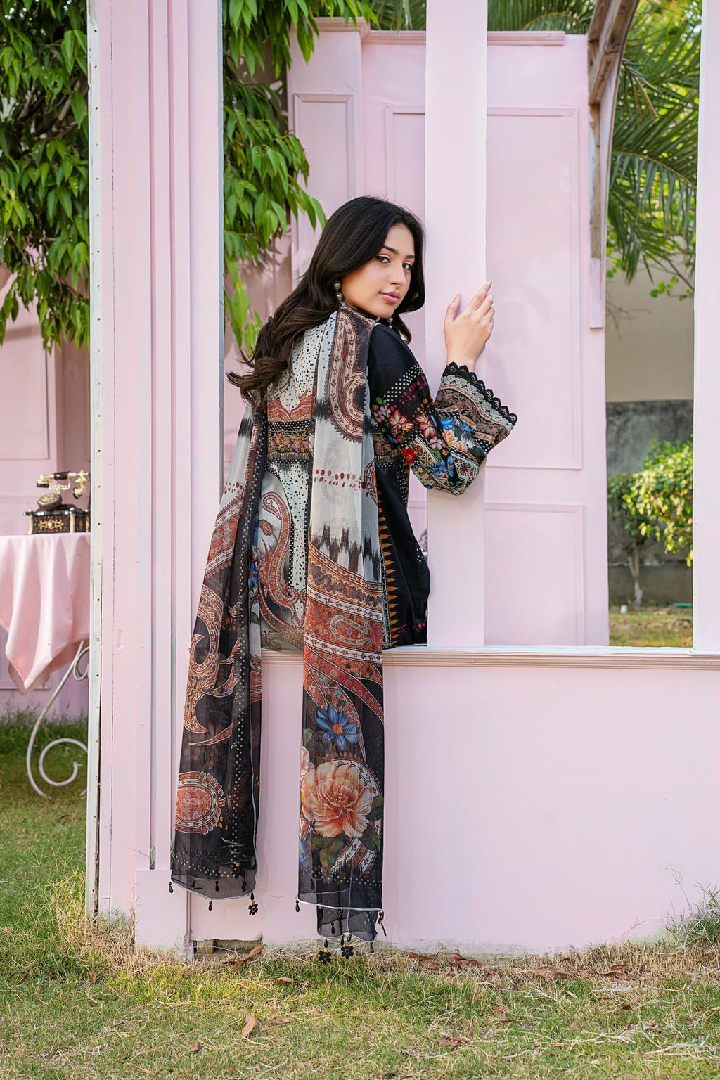Rajah's | Rani Summer 26 VOL 05| D-6509
