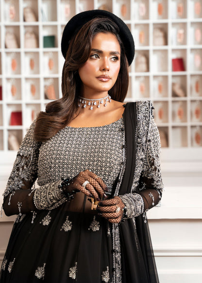 ZARIZAA | CHECK-IN 5 SERIES | CLOAK