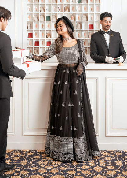 ZARIZAA | CHECK-IN 5 SERIES | CLOAK