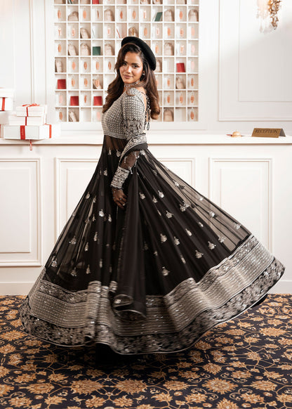 ZARIZAA | CHECK-IN 5 SERIES | CLOAK