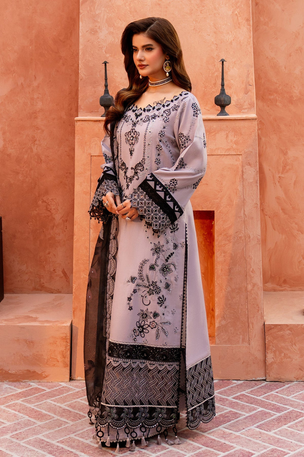 Razab | Mahi Tilla  Embroidered Lawn | RMH-08