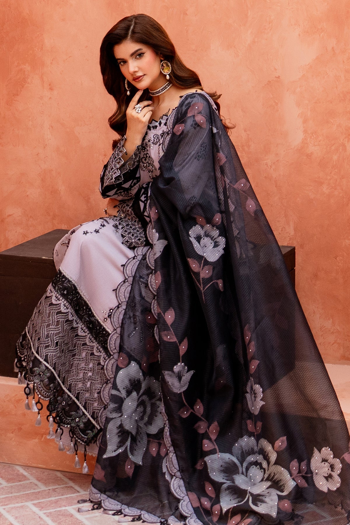 Razab | Mahi Tilla  Embroidered Lawn | RMH-08