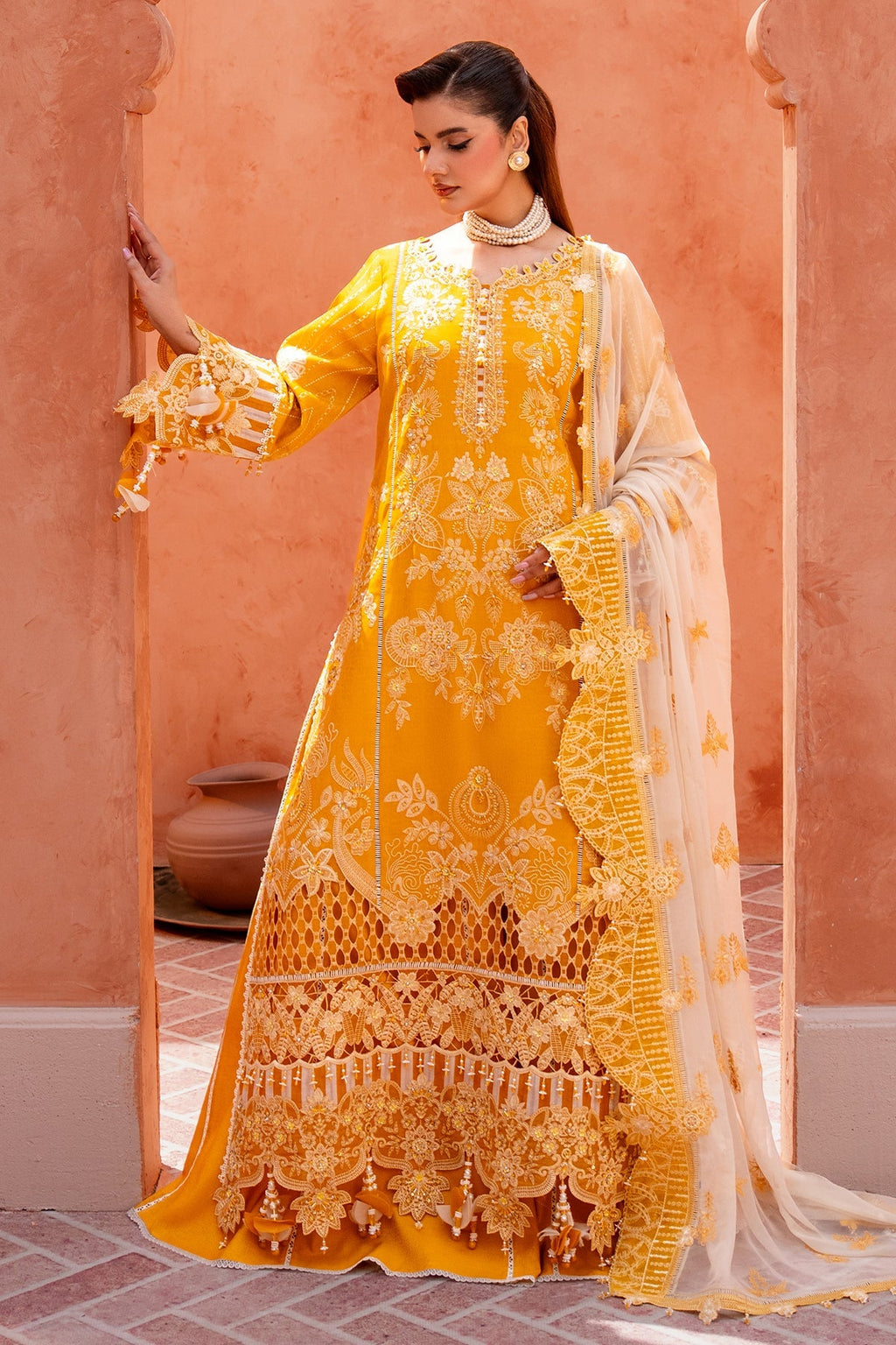 Razab | Mahi Tilla  Embroidered Lawn | RMH-01