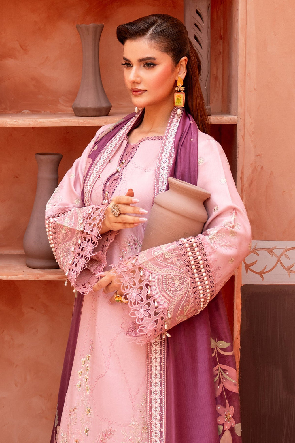 Razab | Mahi Tilla  Embroidered Lawn | RMH-06