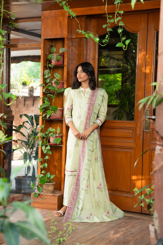 BEYOND EAST | BEENA UNSTITCHED 25 | D06