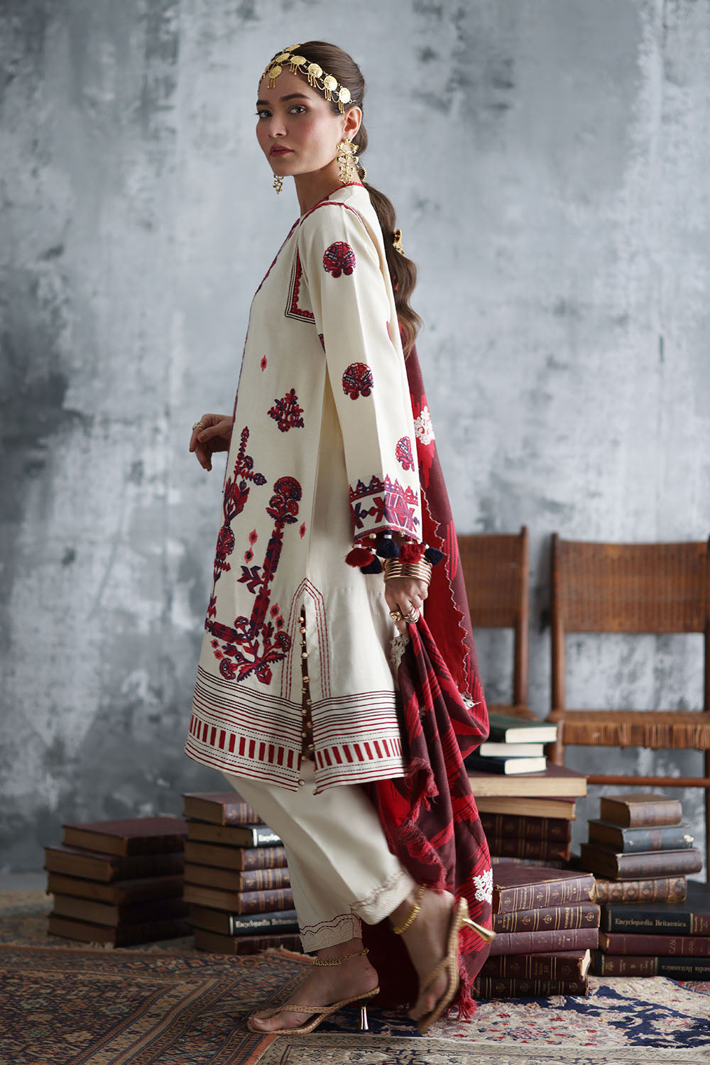 Gul Ahmad | Embroidered Printed Karandi Winter | AY-62012