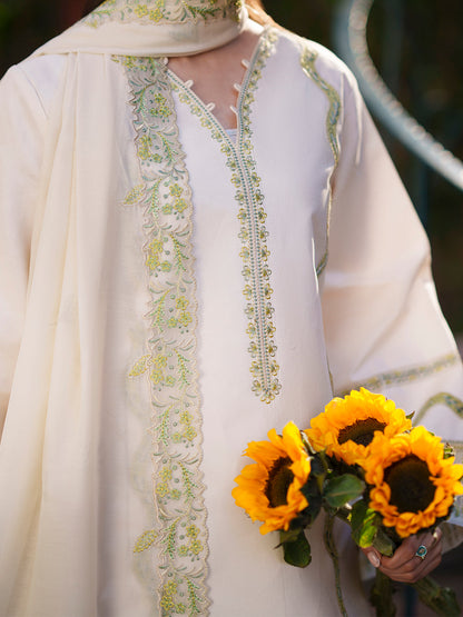 Mahnur | Fiona Lawn | F-03