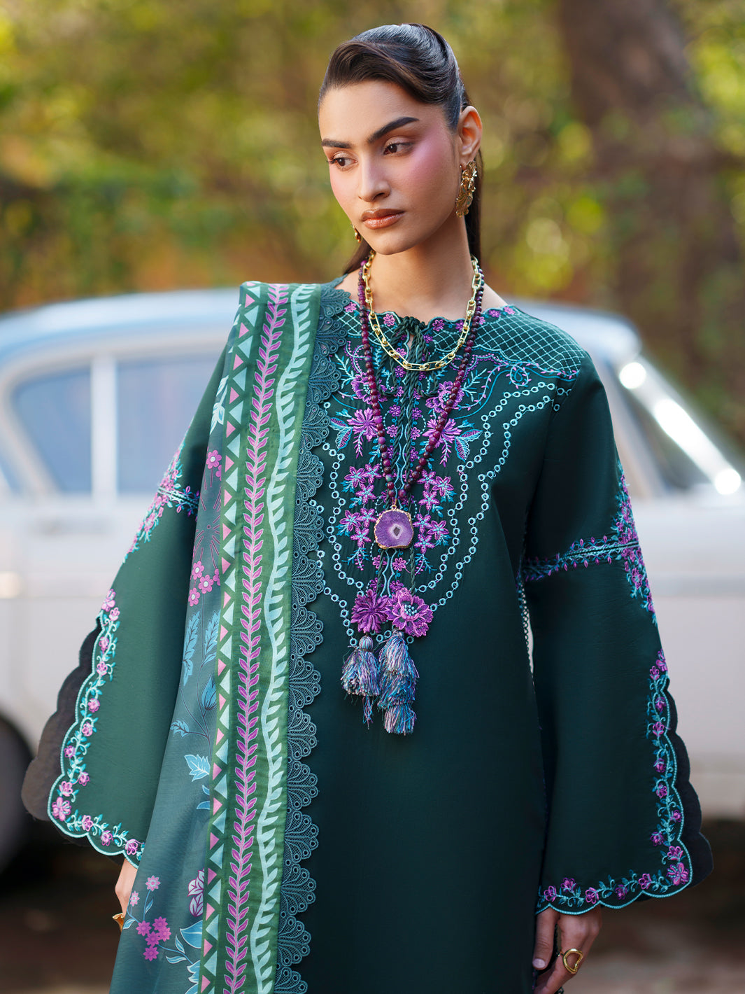 Mahnur | Fiona Lawn | F-08