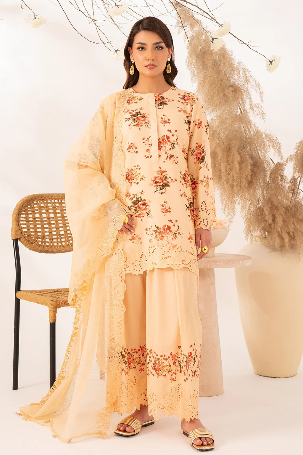 Rashid | Florin Embroidered Lawn | 562