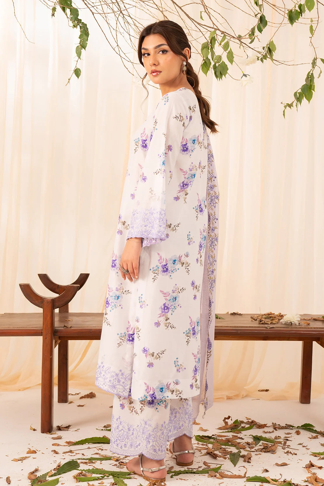 Rashid | Florin Embroidered Lawn | 564
