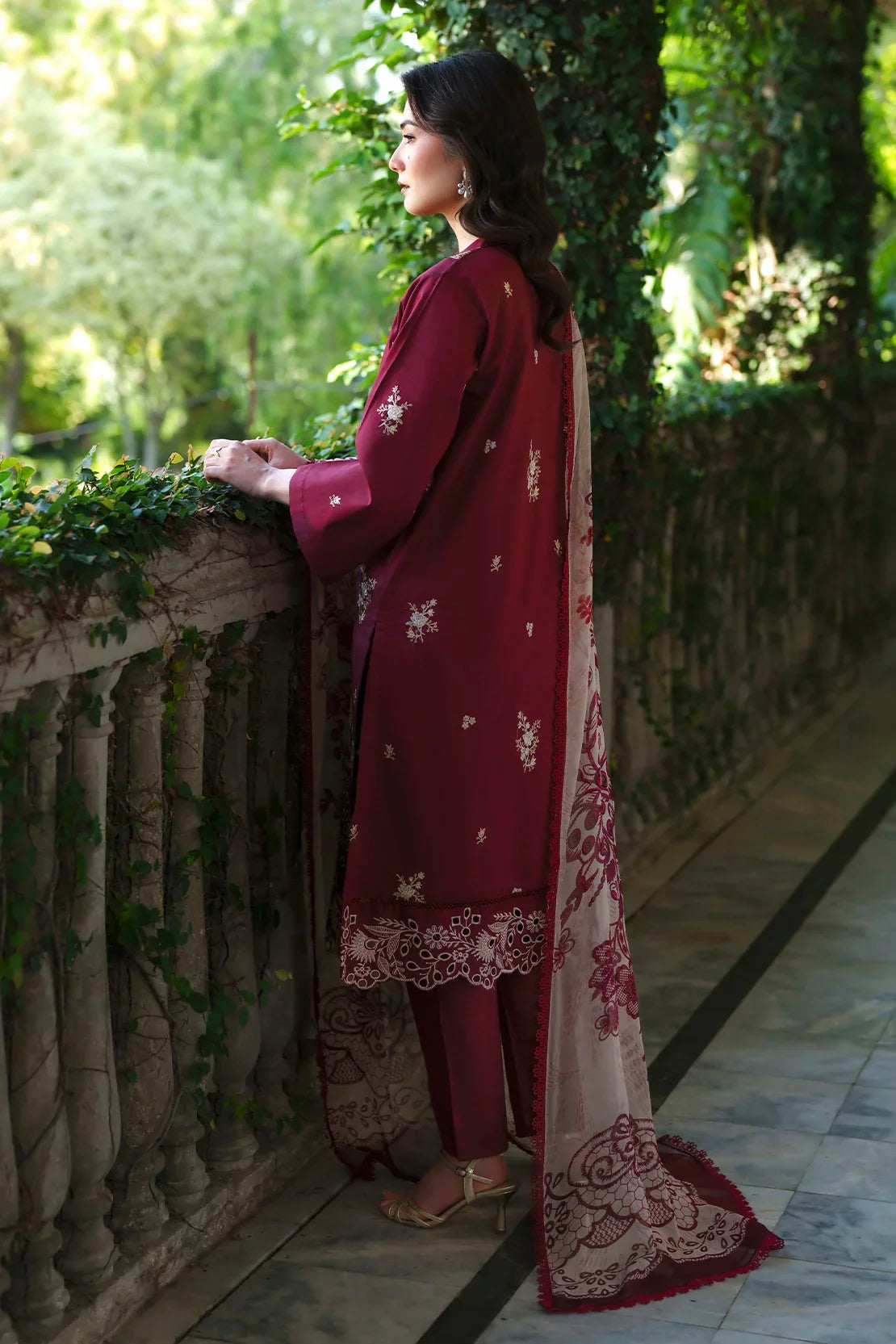 Rashid | Garden Reverie Luxury Embroidered Lawn | 3701