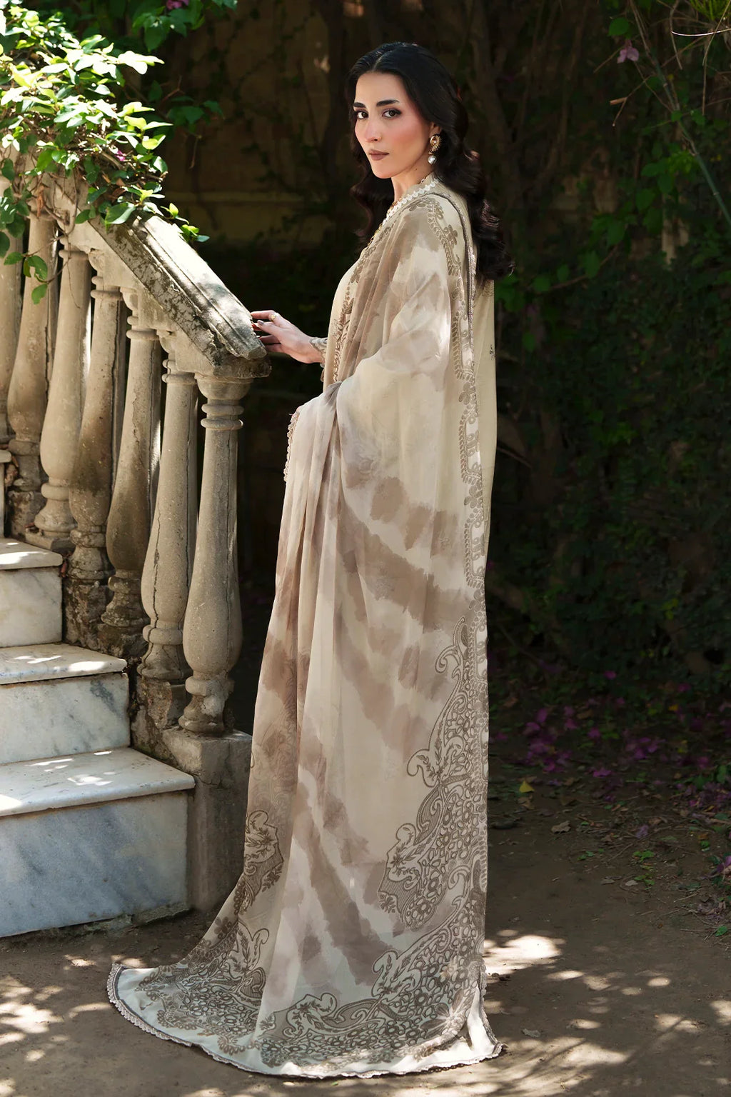 Rashid | Garden Reverie Luxury Embroidered Lawn | 3710