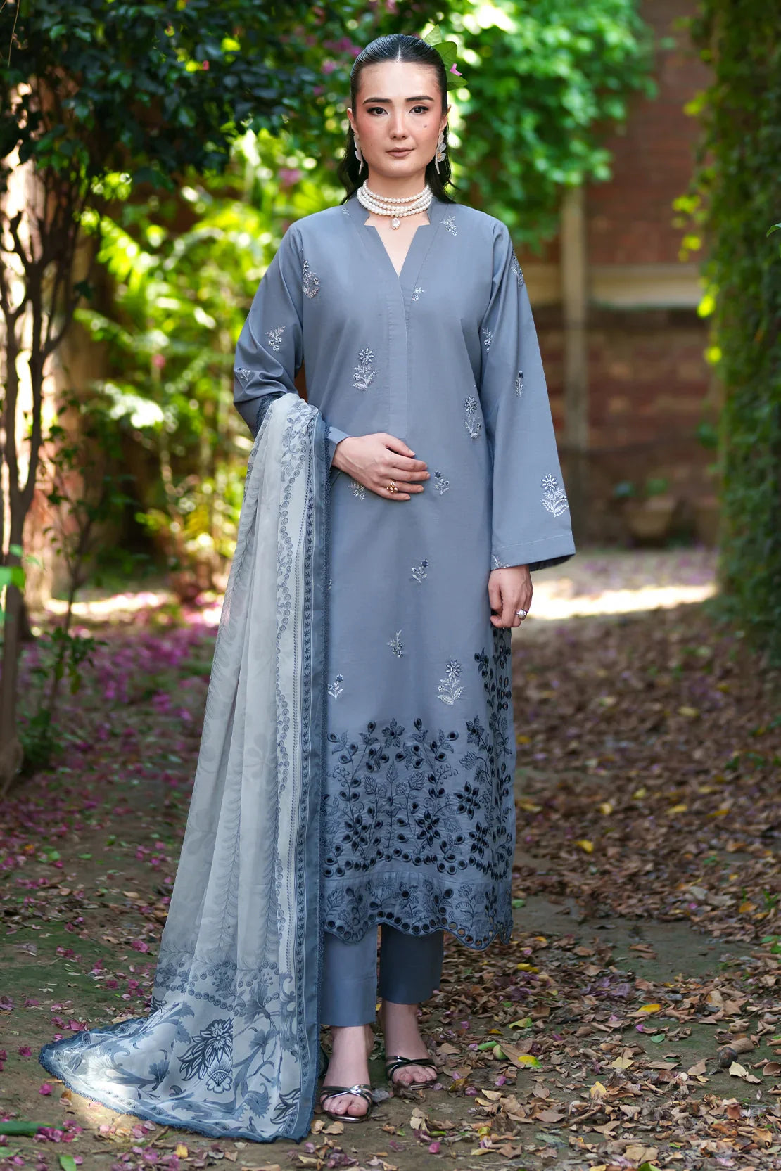 Rashid | Garden Reverie Luxury Embroidered Lawn | 3704