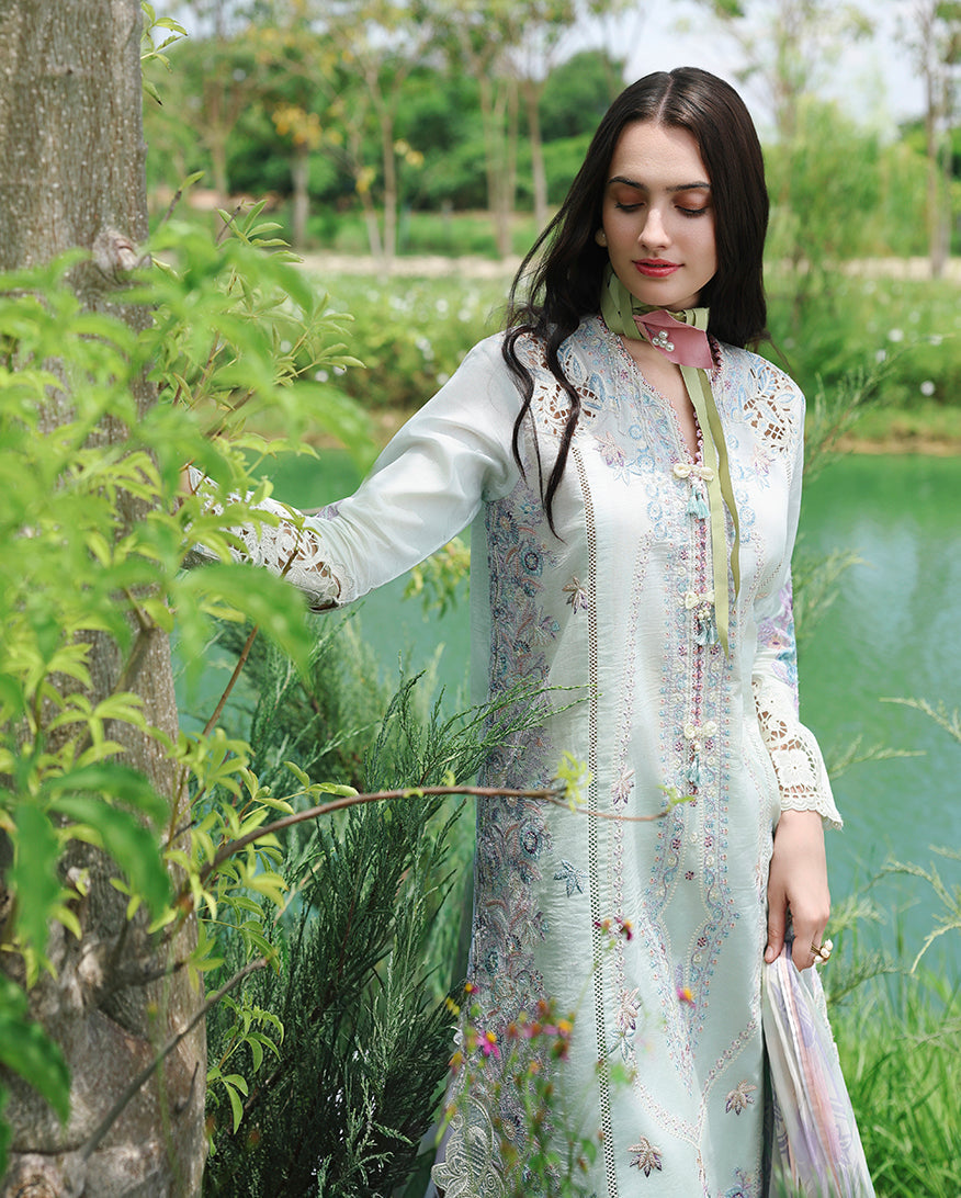 Mushq | Hemline - THe Secret Garden VOL 3 | Garden Royale