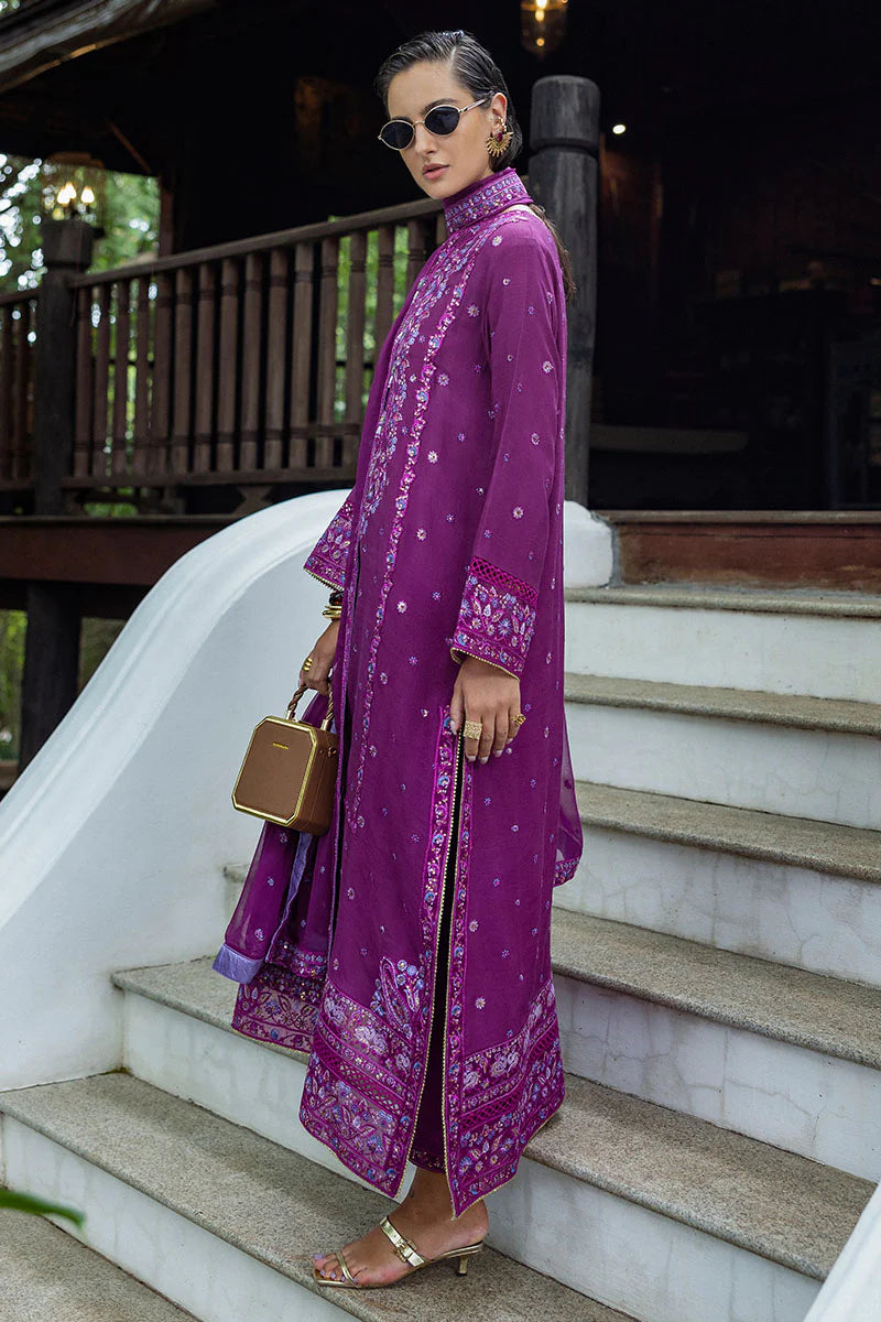 Mushq |  Raw Silk | Avenelle
