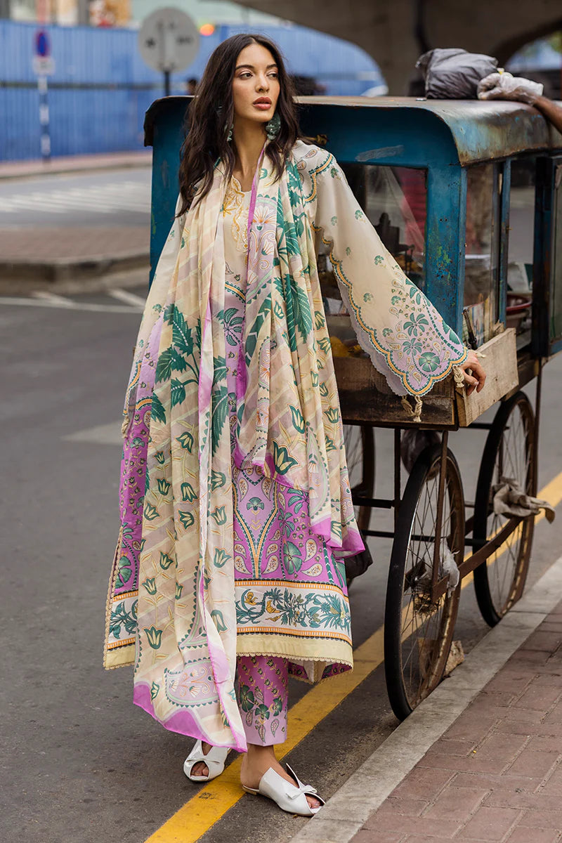 Mushq | Hemline | Valeria