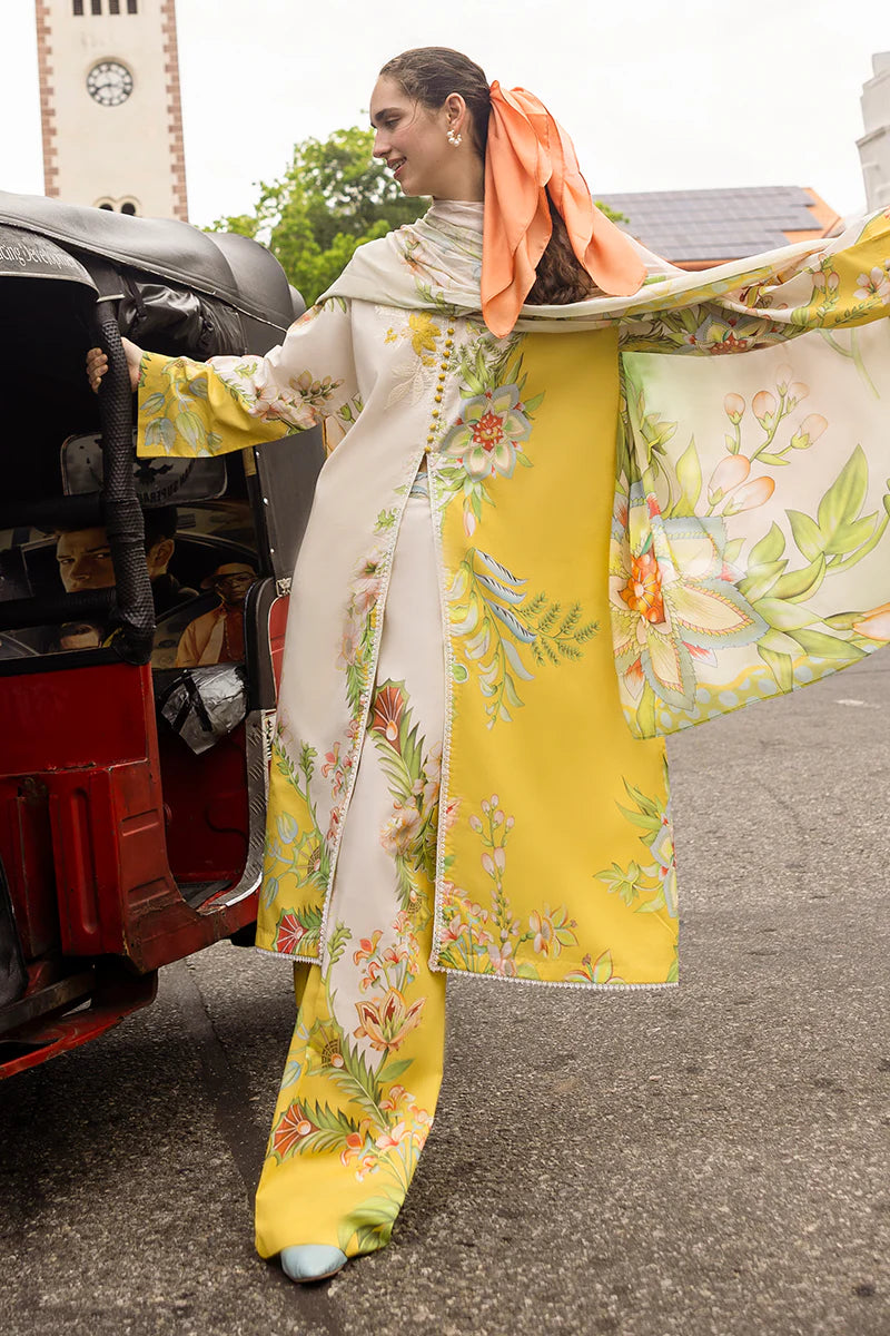 Mushq | Hemline | Corina