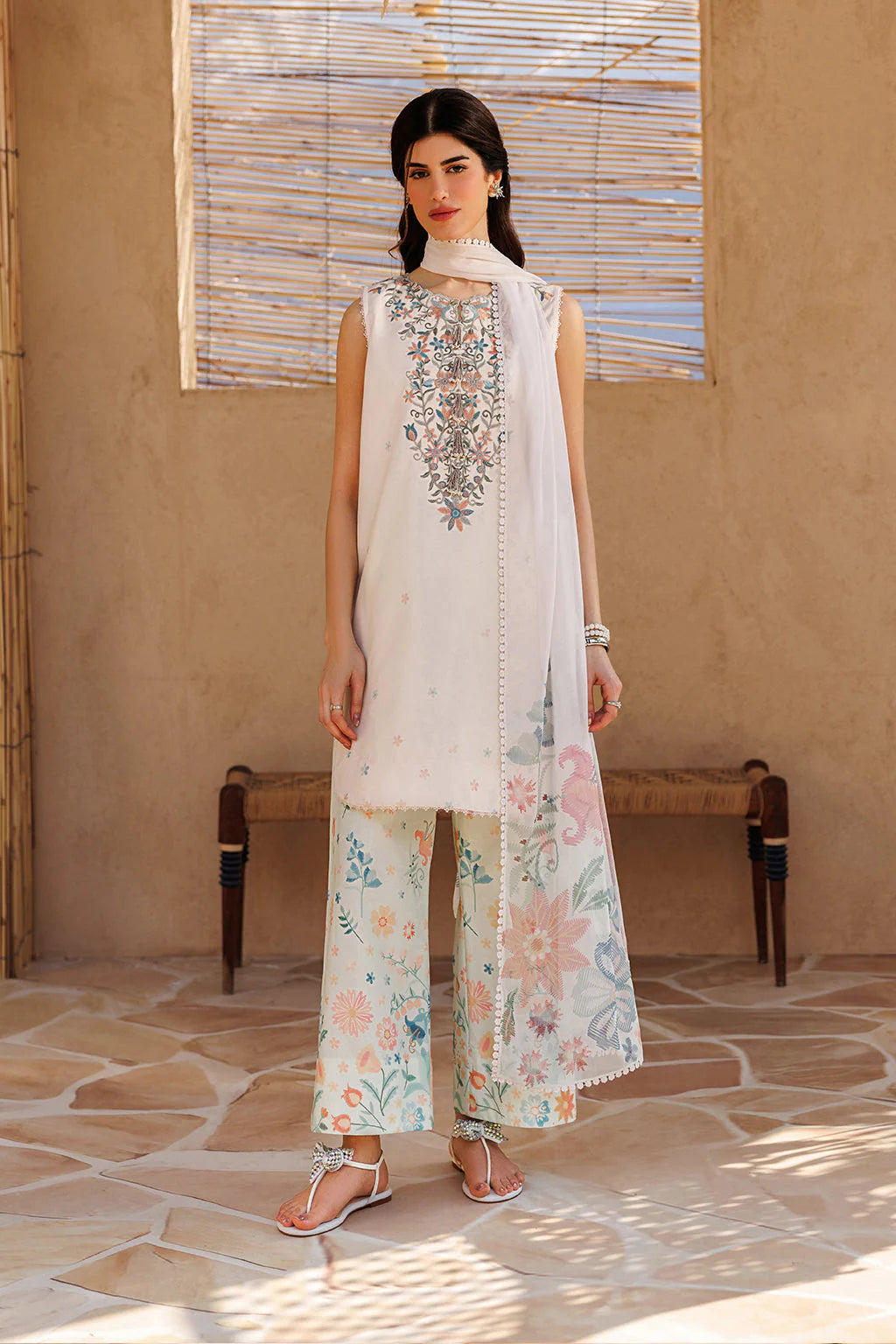 Iznik | Printed Lawn | UE-667